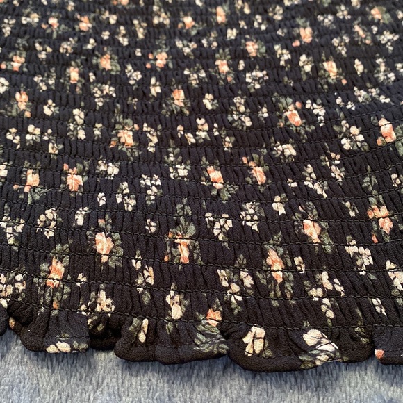 Reformation Pinto Freesia Floral Black Smocked Top 2X - Picture 2 of 13